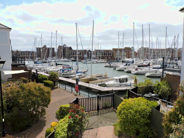 5 Bedroom Town House To Rent In St.Lawrence Way, Sovereign Harbour North, Eastbourne, East Sussex, BN23