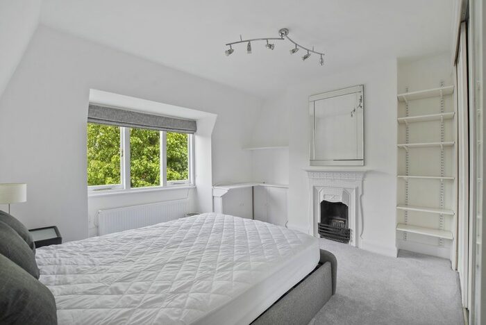 1 Bedroom Flat For Sale In Dyne Road, London, NW6