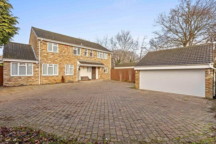 4 Bedroom Detached House For Sale In Kenway Drive, Little Chalfont, HP7