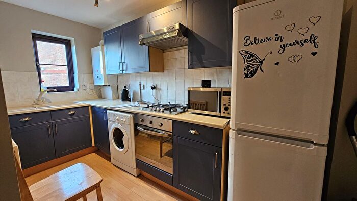 1 Bedroom Flat To Rent In Chobham Road, London, E15