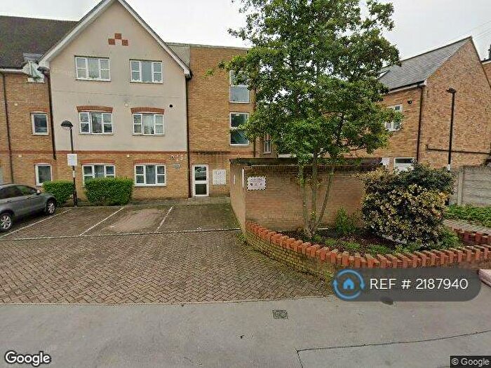 2 Bedroom Flat To Rent In Hastings Road, Croydon, CR0