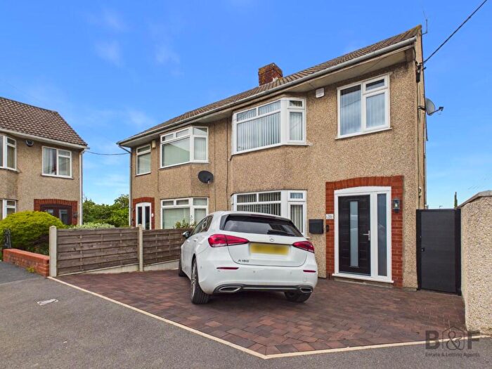 3 Bedroom Semi Detached House For Sale In Deerhurst, Kingswood, BS15