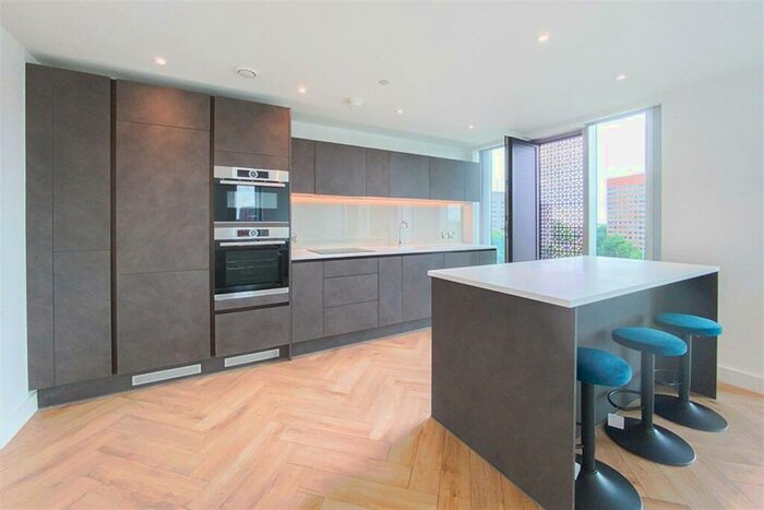 2 Bedroom Flat To Rent In Great Eastern Road, London, E15