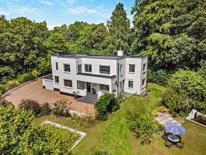 4 Bedroom Detached House For Sale In Mill Lane, Headley, Hampshire, GU35