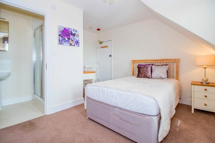 Studio To Rent In Woodstock Road, Oxford, OX2