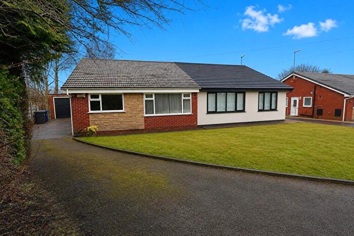 3 Bedroom Semi-Detached Bungalow To Rent In Purbeck Drive, Bury, BL8