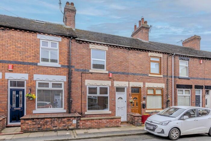 2 Bedroom Terraced House To Rent In Lockwood Street, Baddeley Green, ST2