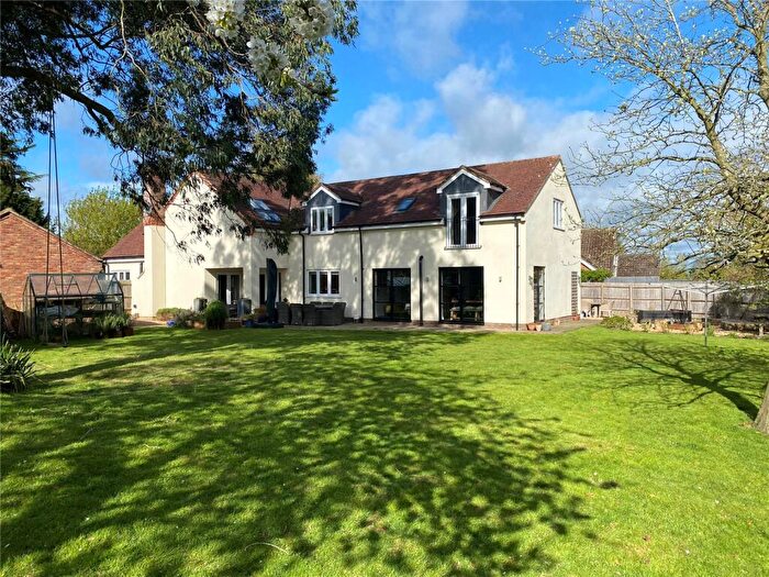 5 Bedroom Detached House For Sale In Drayson Lane, Crick, Northamptonshire, NN6