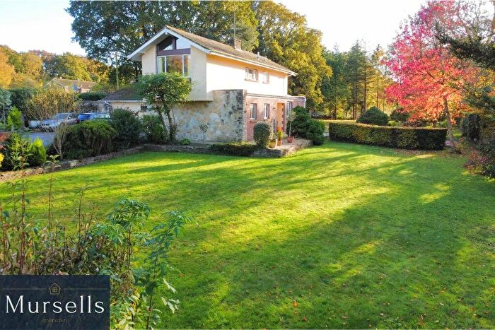3 Bedroom Detached House For Sale In Organford, Holton Heath, Poole, BH16