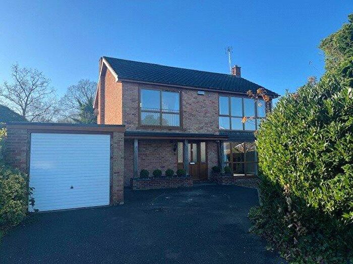 4 Bedroom Detached House To Rent In Beacon Heights, Newark, Nottinghamshire, NG24