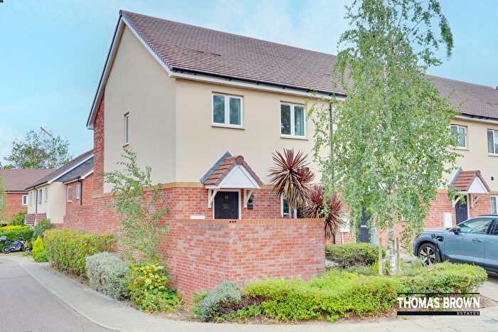 3 Bedroom End Terrace House For Sale In Stilwell Close, Orpington, BR5