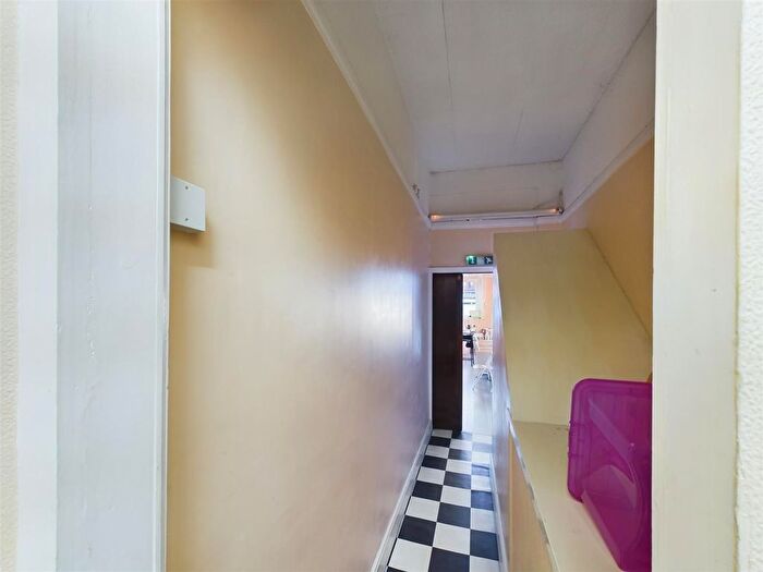 Property To Rent In Rake Lane, Wallasey, CH45
