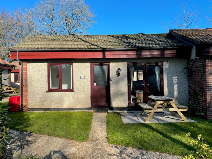 Houses for sale & to rent in TR27 6EA, Tolroy Road, Gwineargwithian