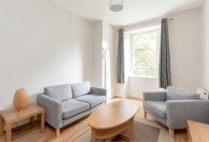 1 Bedroom Flat To Rent In Elgin Terrace, Easter Road, Edinburgh, EH7