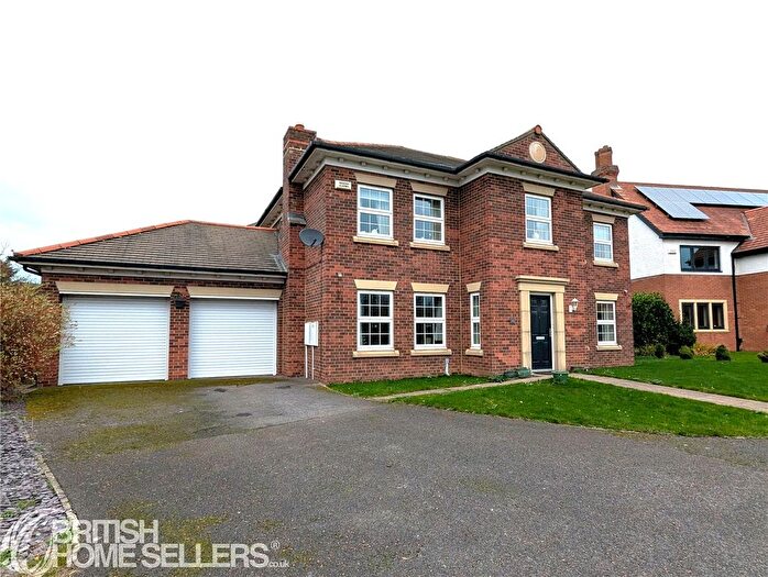 4 Bedroom Detached House For Sale In Kingfisher Close, Hartlepool, Durham, TS26