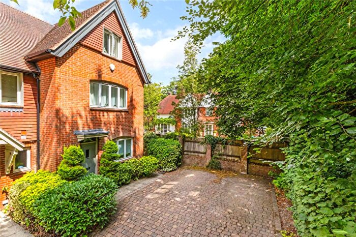 5 Bedroom Terraced House For Sale In Chilbolton Avenue, Winchester, Hampshire, SO22