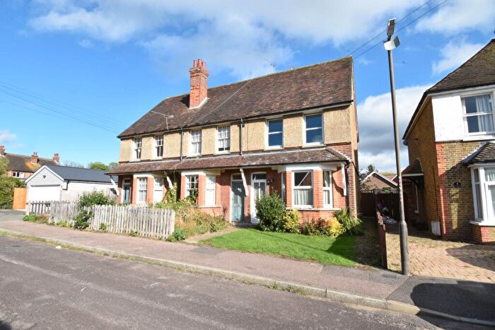 2 Bedroom End Of Terrace House For Sale In Forge Meadow, Harrietsham, ME17