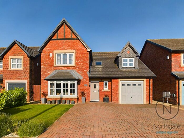 4 Bedroom Detached House For Sale In Vickers Close, Middleton St. George, DL2