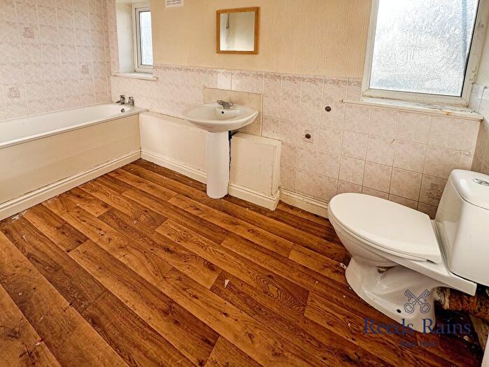 3 Bedroom Terraced House For Sale In Falkland Road, Hull, East Yorkshire, HU9