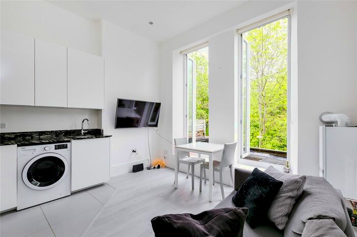 1 Bedroom Flat To Rent In Fordwych Road, West Hampstead, NW2