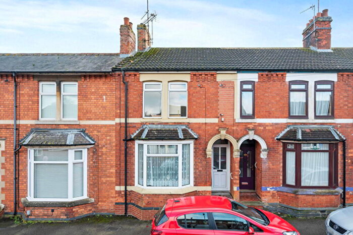 3 Bedroom Terraced House For Sale In Fox Street, Rothwell, NN14
