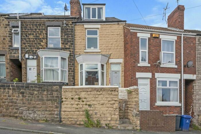 4 Bedroom Terraced House To Rent In Cromwell Road, Mexborough, S64