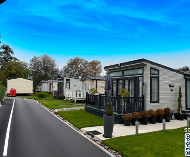 2 Bedroom Bungalow For Sale In Park Lane Holiday Homes, Park Lane, Meols, Wirral, Merseyside, CH4