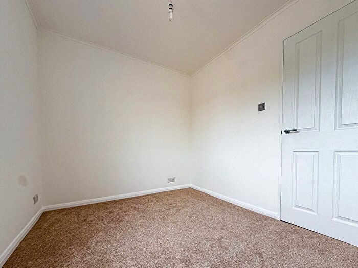 1 Bedroom Semi-Detached House To Rent In Drake Close, Taunton, TA2