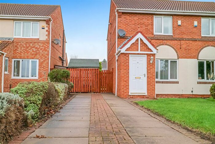 2 Bedroom Semi-Detached House To Rent In Charnwood Drive, Faverdale, Darlington, DL3