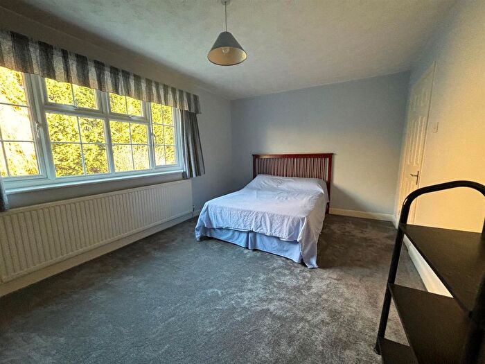 7 Bedroom Detached House For Sale In Stowmarket Road, Needham Market, Ipswich, IP6