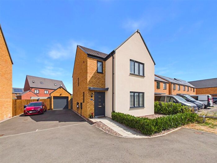 3 Bedroom Detached House For Sale In Citrine Place, Bishops Cleeve, Cheltenham, Gloucestershire, GL52