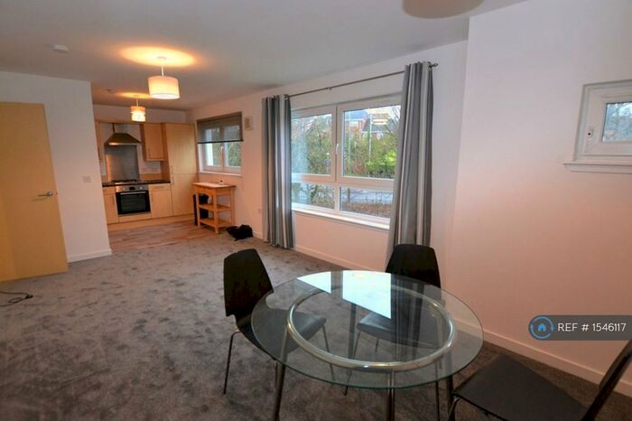 2 Bedroom Flat To Rent In Strathclyde Gardens, Cambuslang, Glasgow, G72