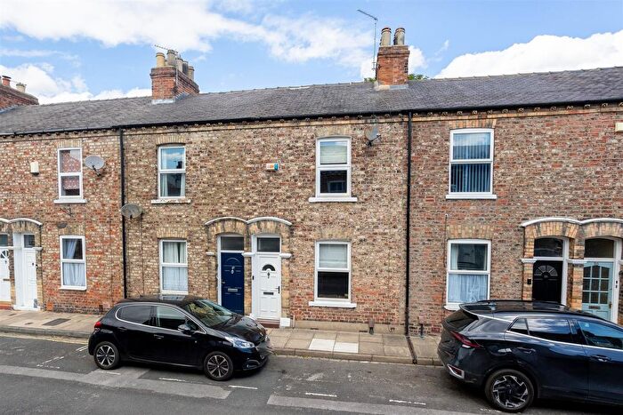 2 Bedroom Property For Sale In Walpole Street, York, YO31