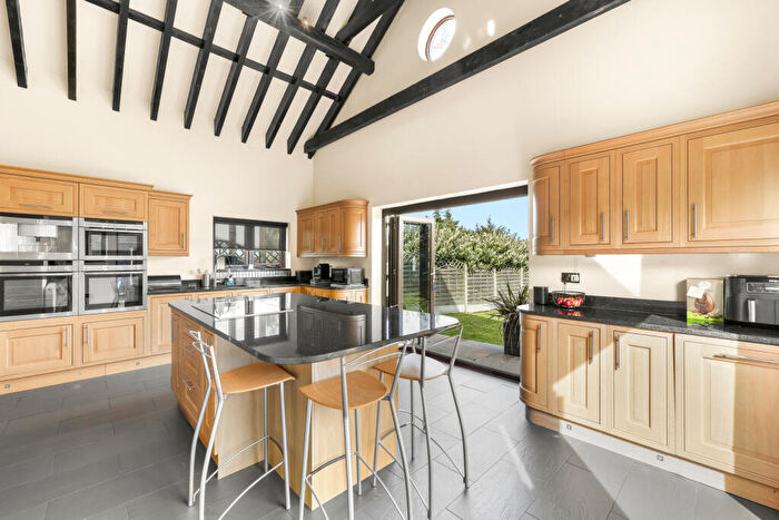 5 Bedroom Detached House For Sale In Mott Street, Loughton, Essex, IG10