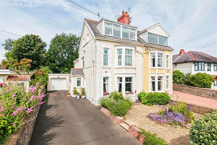 4 Bedroom Semi-Detached House For Sale In Beach Road, Newton, Porthcawl, CF36