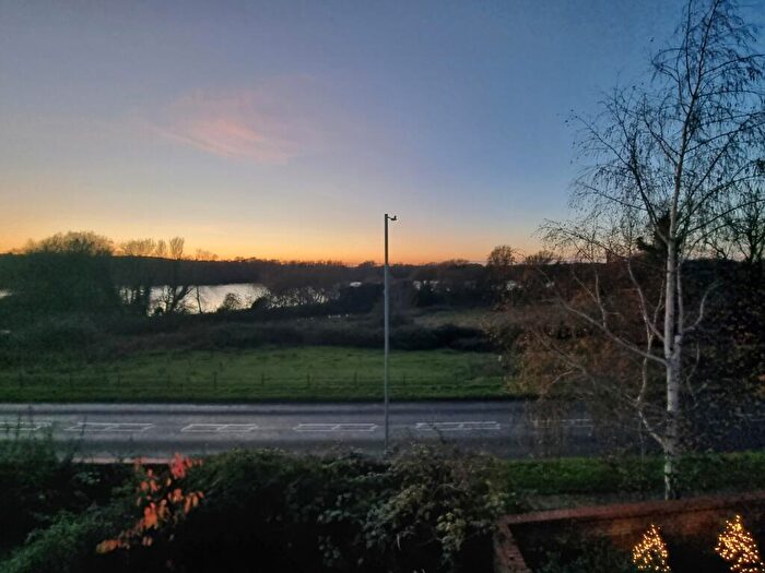 Studio To Rent In Thacker Way, NR5