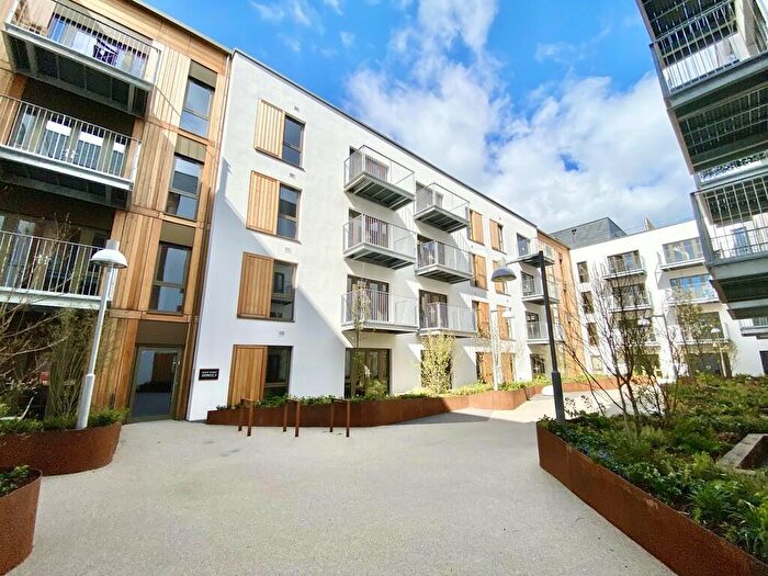 1 Bedroom Apartment To Rent In Wapping Wharf, Hope Quay, BS1