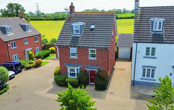 4 Bedroom Detached House For Sale In Folley Road, Kibworth Beauchamp, Leicester, LE8