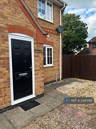 2 Bedroom End Of Terrace House To Rent In Applegarth Close, Corby, NN18