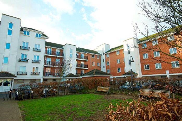 1 Bedroom Apartment For Sale In Hermitage Close, Abbey Wood, SE4