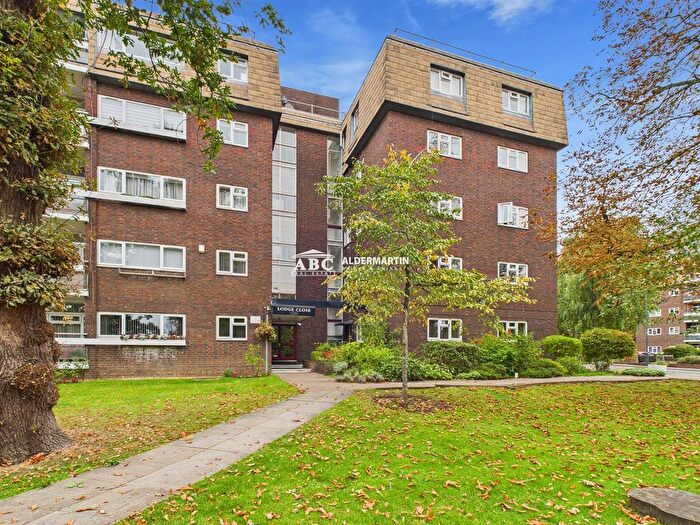 1 Bedroom Flat To Rent In Lodge Close, Edgware, HA8