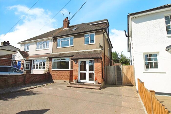 4 Bedroom Semi-Detached House For Sale In Brentwood Road, Ingrave, Brentwood, Essex, CM13