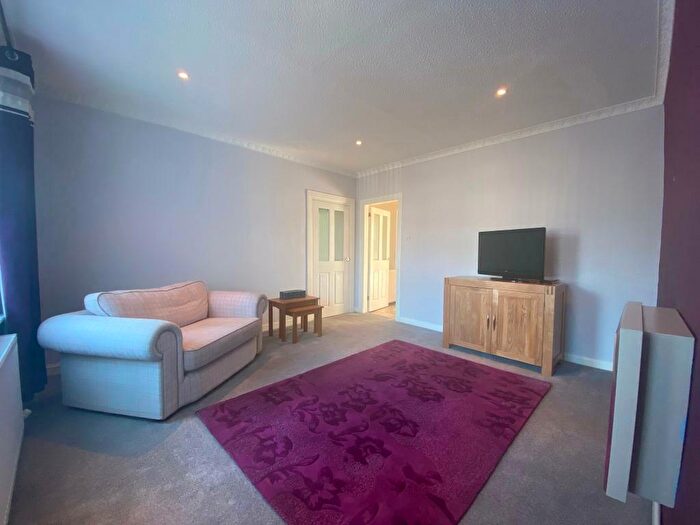 2 Bedroom Bungalow To Rent In Stonefield Place, Blantyre, South Lanarkshire, G72