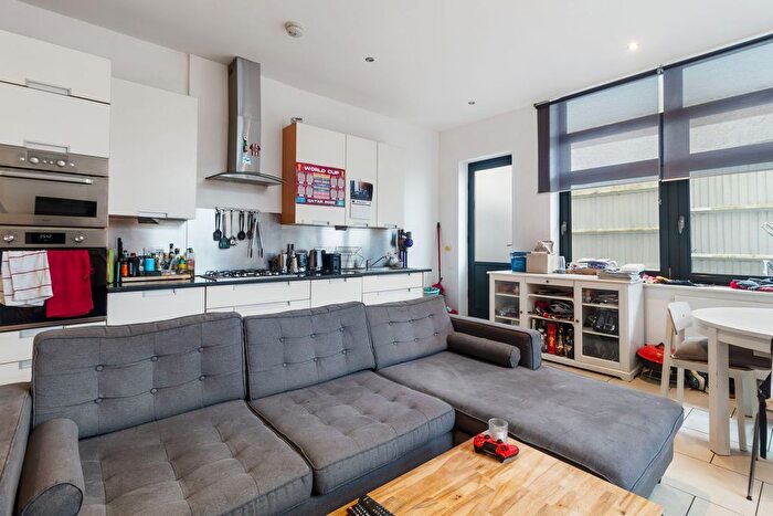 4 Bedroom Terraced House To Rent In Culford Mews, London, N1