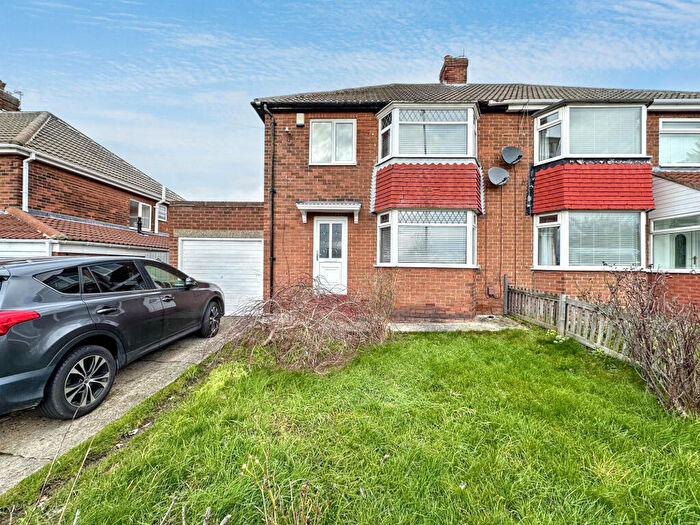 3 Bedroom Semi Detached House For Sale In The Broadway, Sunderland, Tyne And Wear, SR4
