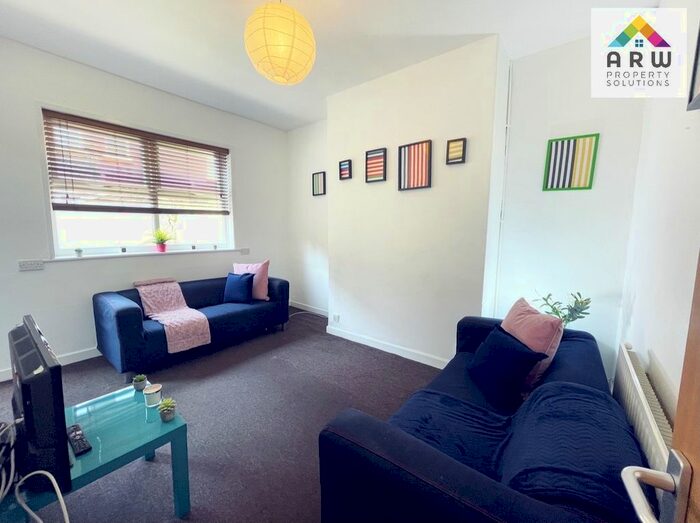 4 Bedroom Terraced House To Rent In Brookdale Road, Liverpool, Merseyside, L15