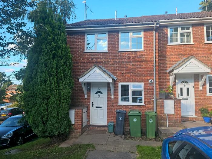 2 Bedroom Semi-Detached House To Rent In Albert Road, Bagshot, GU19