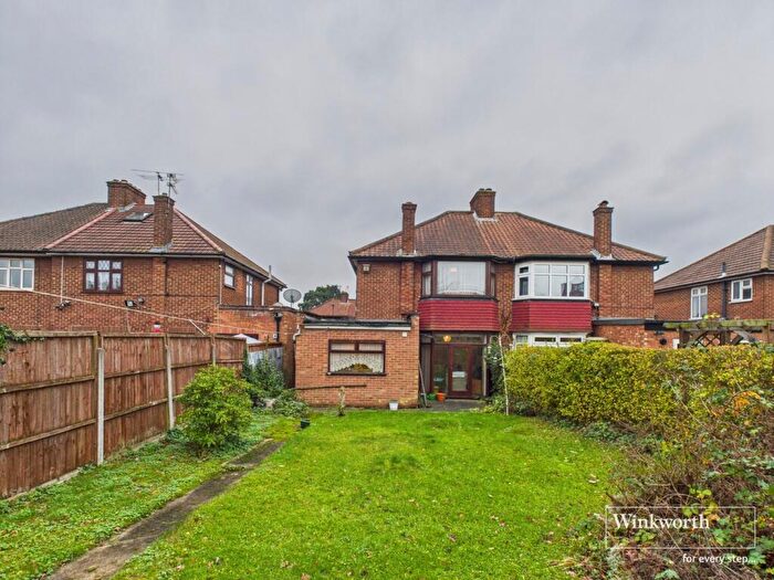 3 Bedroom Semi Detached House For Sale In Coniston Gardens, Kingsbury, London, NW9
