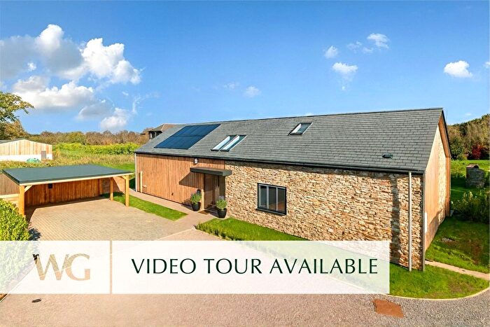 4 Bedroom Barn Conversion For Sale In Payhembury, Honiton, EX14