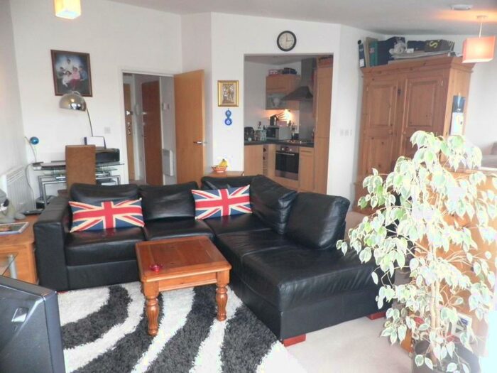 Studio To Rent In Kingfisher Meadow, Maidstone, ME16